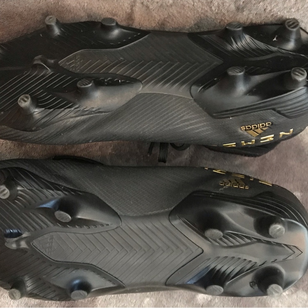 adidas Nemeziz 19.3 Firm Ground Cleats Black/Golden F34390 excellent condition - Picture 5 of 6